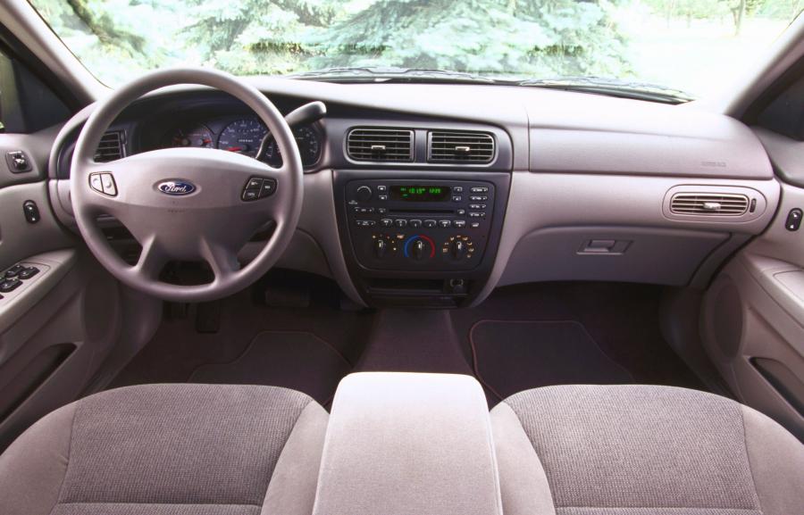  Ford Taurus 2000 года  (фото 69 из 92)